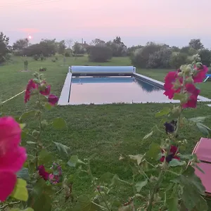 charmant-logement-la-campagne.midi-pyreneeshotels.com/